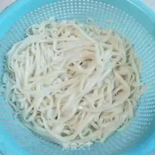 Make Egg noodles step 2