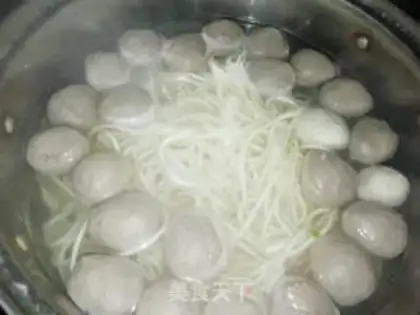 Make Meatball noodles step 3