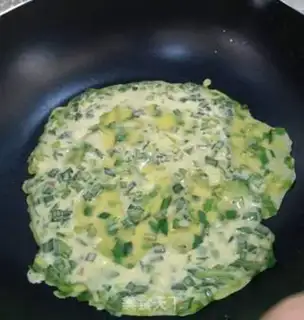 Make Cream of omelet rolls step 4