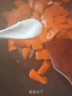 Make Fried carrots step 3