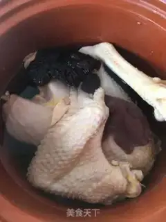 Make The chicken soup step 3
