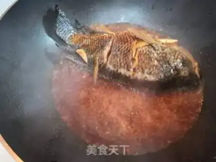 Make A red-burned tilapia step 1