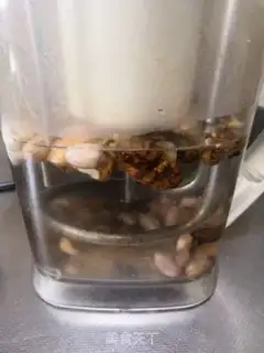 Make walnut peanuts step 2