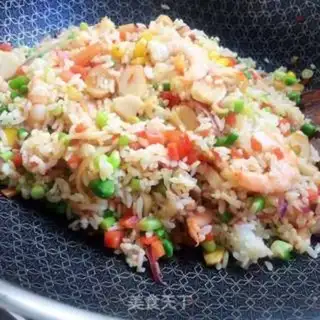 Make Shrimp fried rice step 7