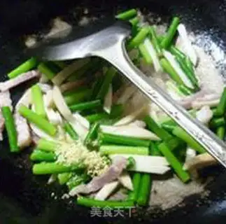 Make Porphylla and garlic step 11