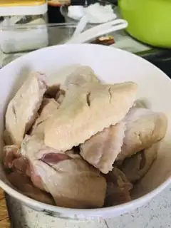 Make The honey is on the wings step 1