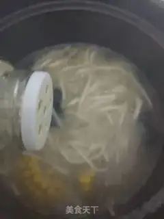 Make Sandpot corn noodles step 3