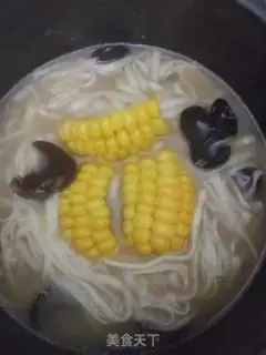 Make Sandpot corn noodles step 5