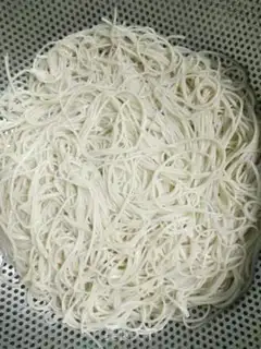 Make Puffy noodles step 2