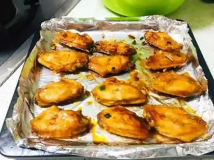 Make The honey is on the wings step 14