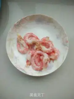 Make Fry mushroom celery shrimp step 1