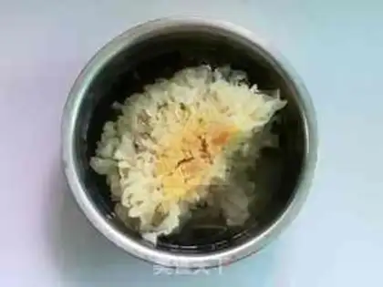 Make The silver ear of Lotus step 1