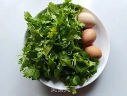 Make Celery-leafed eggs step 0