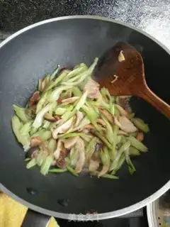 Make Felony celery step 14