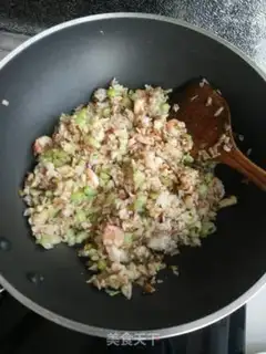 Make Fry mushroom celery shrimp step 13