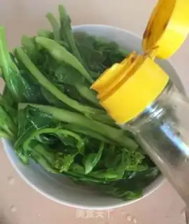 Make Cracked cabbage step 5
