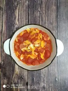 Make Tomato fried eggs step 7