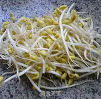 Make The celery sprouts step 1