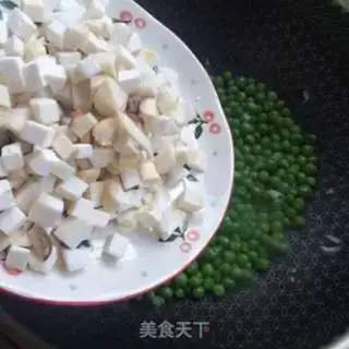 Make Fried peas step 5