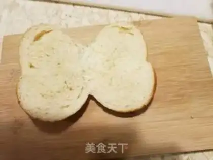 Make Take the fish eggs, sandwich step 4