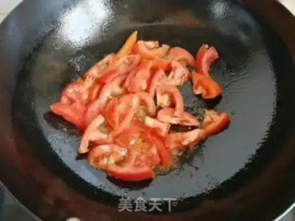 Make Tomato mushroom egg soup step 3