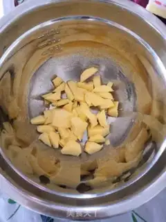 Make Peanut walnut step 2