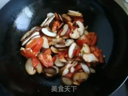 Make Tomato mushroom egg soup step 4