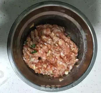 Make Tomato chips step 1