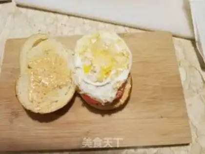 Make Take the fish eggs, sandwich step 8