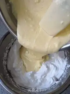 Make Chi Fung Cake step 8