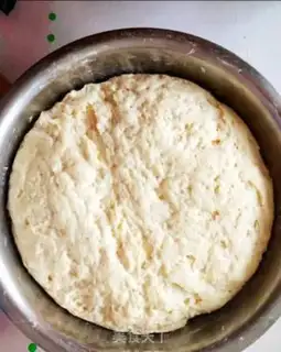 Make A roll of buns step 2