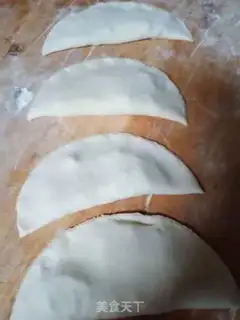 Make An egg box with a pickle step 10