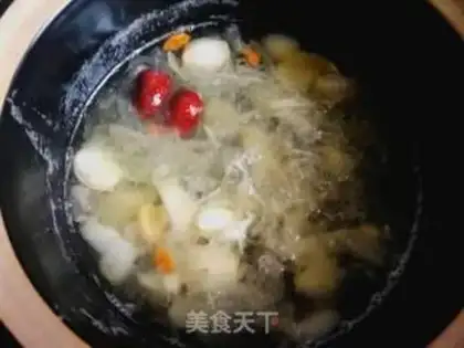 Make "Red-tree silver ear soup." step 6