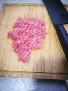 Make A meat powder fan step 1