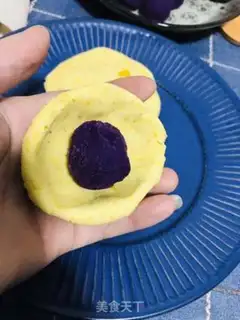 Make Snowflake pumpkin pie step 6