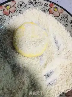 Make Snowflake pumpkin pie step 9