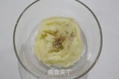 Make Potato souffle step 2