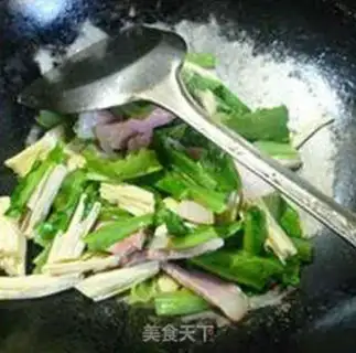 Make Porky gravy step 10