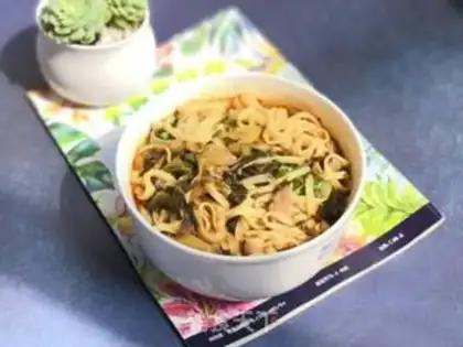 Make Sour beef noodles step 7