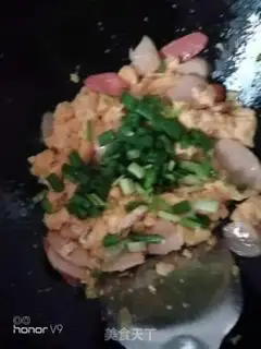 Make Ham sausage fried eggs step 7