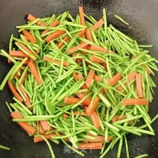 Make Ham sausage fried artemisinin step 5