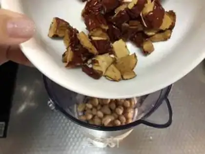 Make The sweet potato peanuts step 4
