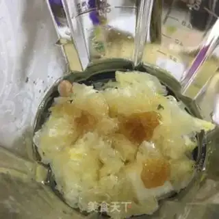 Make Iced Sydney Silver Ear soup step 2