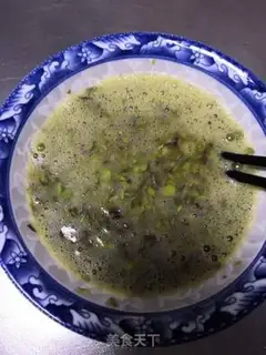 Make Fried eggs step 7