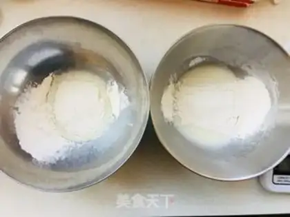Make Candycake rolls step 0