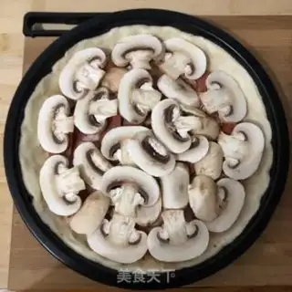 Make Cream sausage bacon mushroom pizza step 2