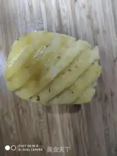 Make Pineapple juice step 1