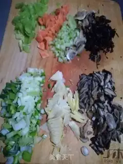 Make Onion mushroom noodles step 0