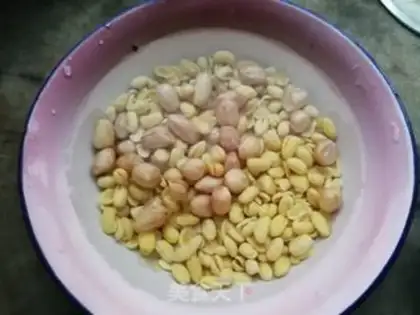 Make Peanut apple soy step 0