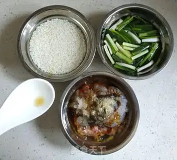 Make Pearl meatballs step 3